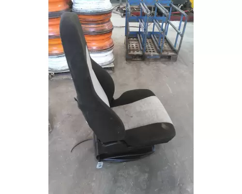 FREIGHTLINER CASCADIA 126 SEAT, FRONT