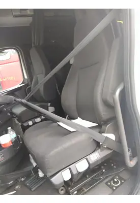 FREIGHTLINER CASCADIA 126 SEAT, FRONT