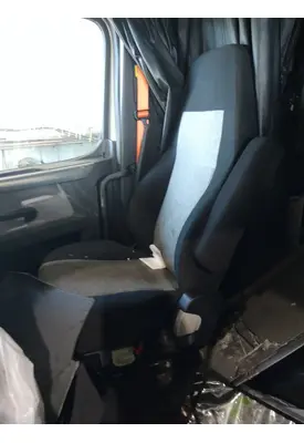 FREIGHTLINER CASCADIA 126 SEAT, FRONT