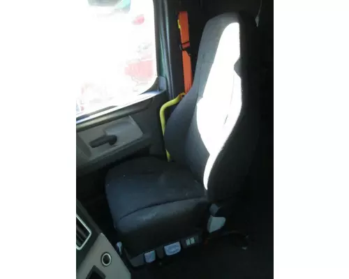 FREIGHTLINER CASCADIA 126 SEAT, FRONT