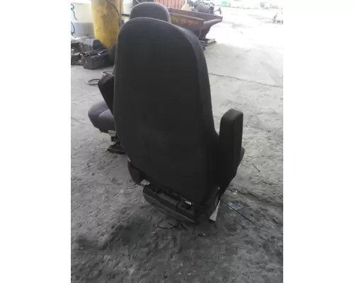 FREIGHTLINER CASCADIA 126 SEAT, FRONT