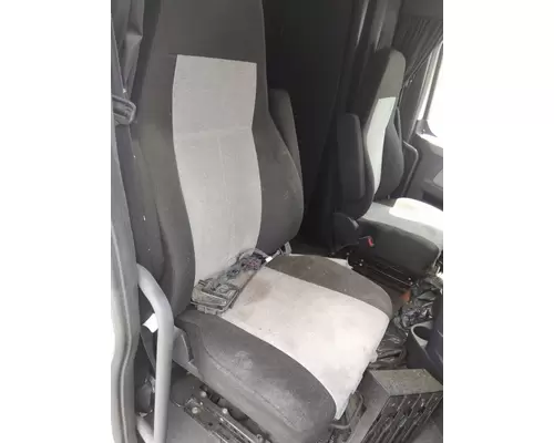 FREIGHTLINER CASCADIA 126 SEAT, FRONT