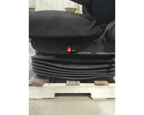 FREIGHTLINER CASCADIA 126 SEAT, FRONT