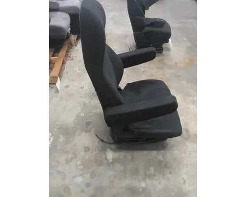 FREIGHTLINER CASCADIA 126 SEAT, FRONT