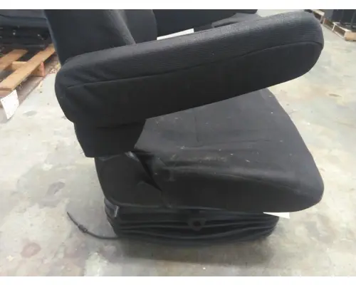 FREIGHTLINER CASCADIA 126 SEAT, FRONT