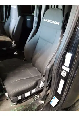 FREIGHTLINER CASCADIA 126 SEAT, FRONT