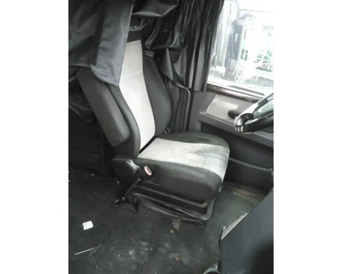 FREIGHTLINER CASCADIA 126 SEAT, FRONT