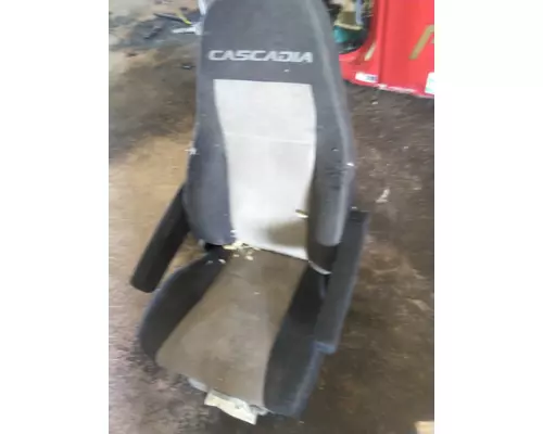 FREIGHTLINER CASCADIA 126 SEAT, FRONT