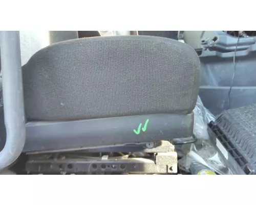 FREIGHTLINER CASCADIA 126 SEAT, FRONT