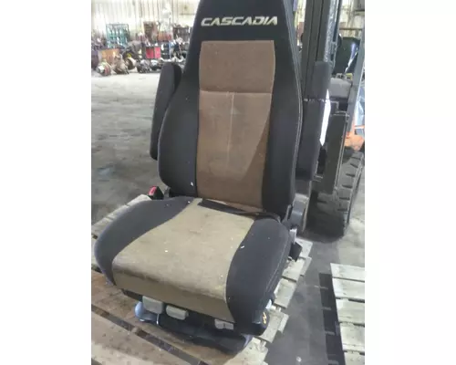 FREIGHTLINER CASCADIA 126 SEAT, FRONT
