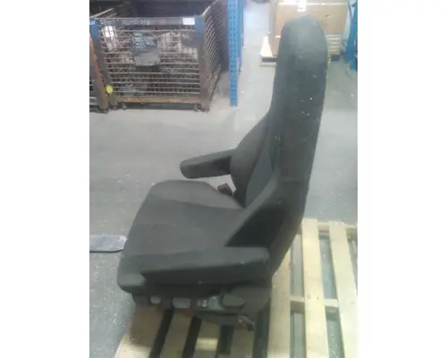FREIGHTLINER CASCADIA 126 SEAT, FRONT