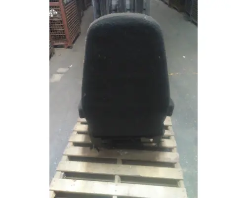 FREIGHTLINER CASCADIA 126 SEAT, FRONT
