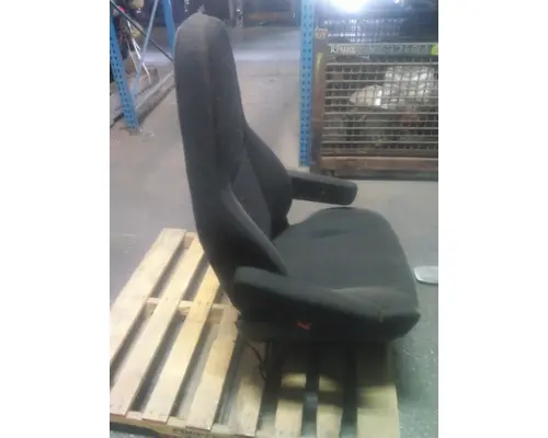 FREIGHTLINER CASCADIA 126 SEAT, FRONT