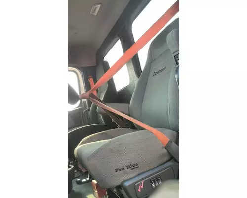 FREIGHTLINER CASCADIA 126 SEAT, FRONT