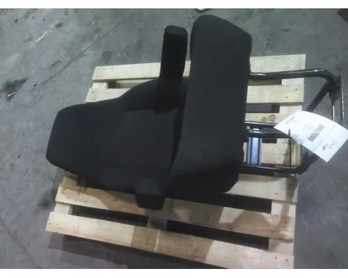 FREIGHTLINER CASCADIA 126 SEAT, FRONT