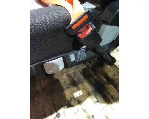 FREIGHTLINER CASCADIA 126 SEAT, FRONT