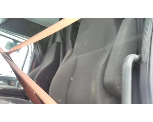 FREIGHTLINER CASCADIA 126 SEAT, FRONT