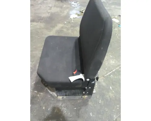 FREIGHTLINER CASCADIA 126 SEAT, FRONT