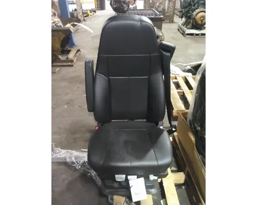 FREIGHTLINER CASCADIA 126 SEAT, FRONT