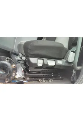 FREIGHTLINER CASCADIA 126 SEAT, FRONT