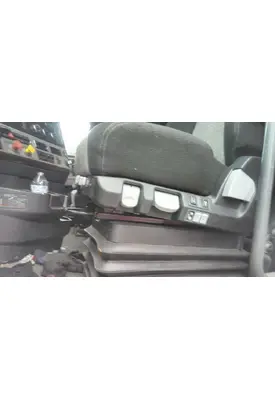 FREIGHTLINER CASCADIA 126 SEAT, FRONT