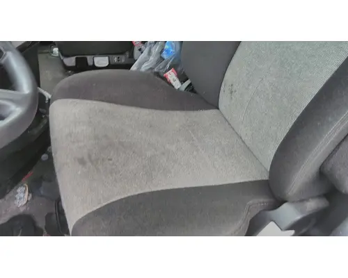 FREIGHTLINER CASCADIA 126 SEAT, FRONT