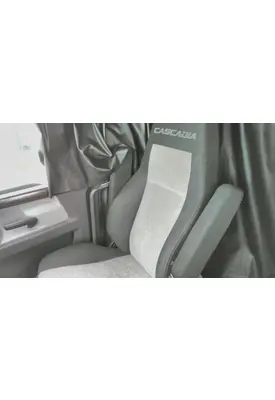 FREIGHTLINER CASCADIA 126 SEAT, FRONT