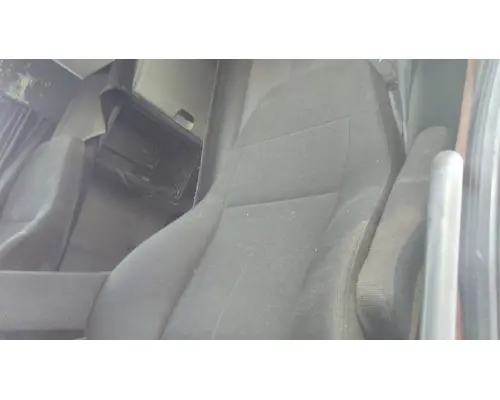 FREIGHTLINER CASCADIA 126 SEAT, FRONT