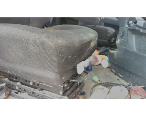 FREIGHTLINER CASCADIA 126 SEAT, FRONT