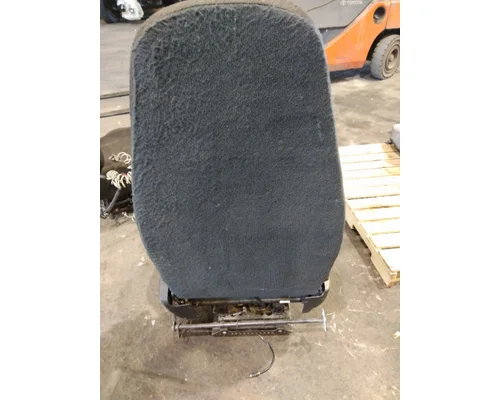 FREIGHTLINER CASCADIA 126 SEAT, FRONT