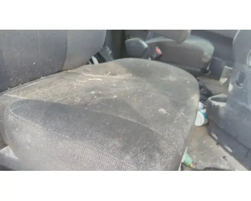 FREIGHTLINER CASCADIA 126 SEAT, FRONT