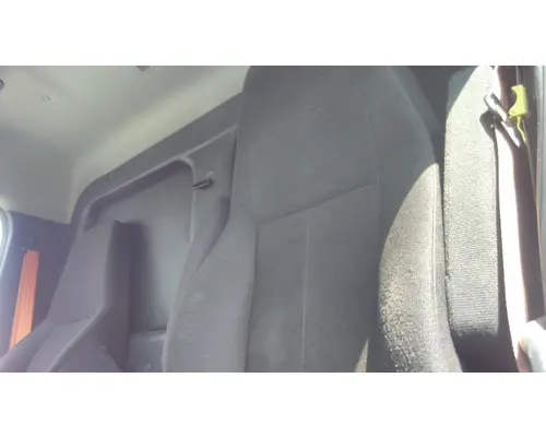 FREIGHTLINER CASCADIA 126 SEAT, FRONT