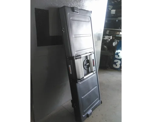 FREIGHTLINER CASCADIA 126 SLEEPER BUNK