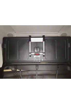 FREIGHTLINER CASCADIA 126 SLEEPER BUNK