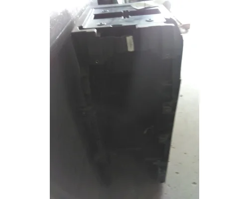 FREIGHTLINER CASCADIA 126 SLEEPER CLOSET