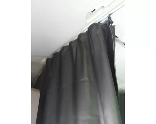FREIGHTLINER CASCADIA 126 SLEEPER CURTAIN