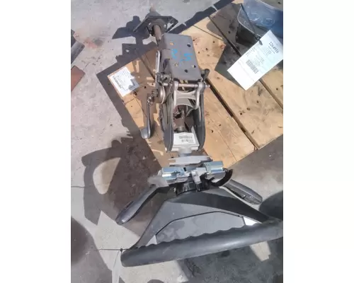 FREIGHTLINER CASCADIA 126 STEERING COLUMN