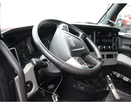 FREIGHTLINER CASCADIA 126 STEERING COLUMN