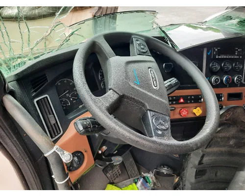 FREIGHTLINER CASCADIA 126 STEERING COLUMN