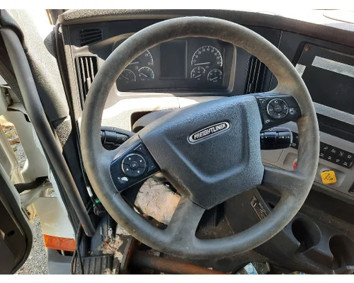FREIGHTLINER CASCADIA 126 STEERING COLUMN
