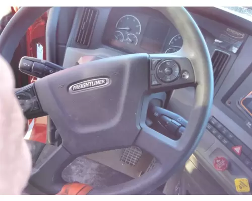 FREIGHTLINER CASCADIA 126 STEERING COLUMN