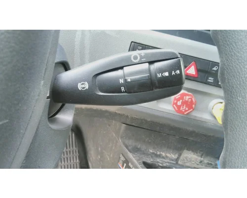 FREIGHTLINER CASCADIA 126 STEERING COLUMN