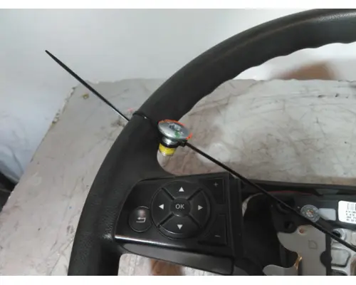 FREIGHTLINER CASCADIA 126 STEERING WHEEL