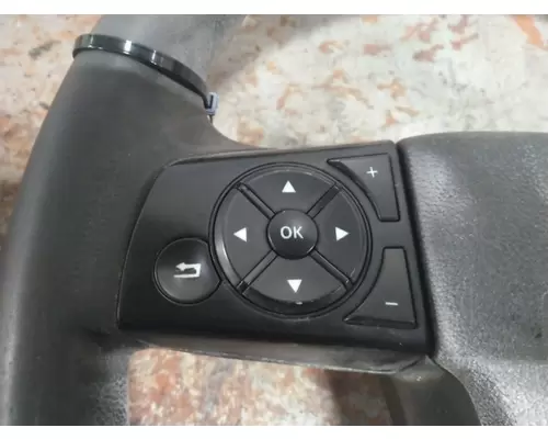 FREIGHTLINER CASCADIA 126 STEERING WHEEL