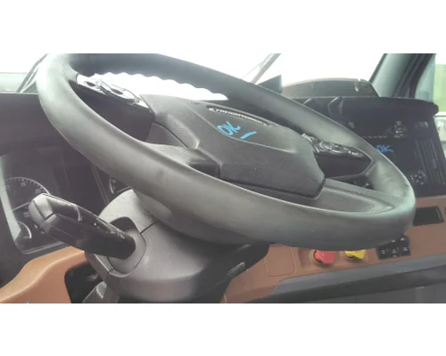 FREIGHTLINER CASCADIA 126 STEERING WHEEL