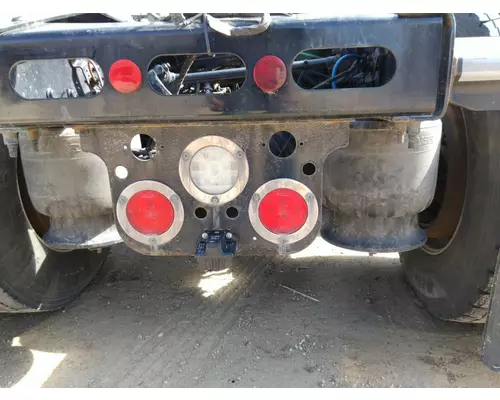 FREIGHTLINER CASCADIA 126 STOP TURN TAIL LAMP