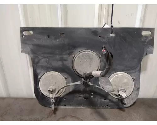 FREIGHTLINER CASCADIA 126 STOP TURN TAIL LAMP
