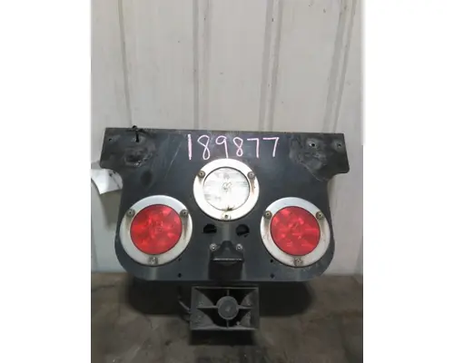 FREIGHTLINER CASCADIA 126 STOP TURN TAIL LAMP