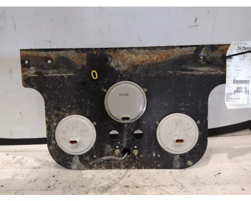 FREIGHTLINER CASCADIA 126 STOP TURN TAIL LAMP