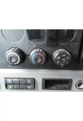 FREIGHTLINER CASCADIA 126 TEMPERATURE CONTROL